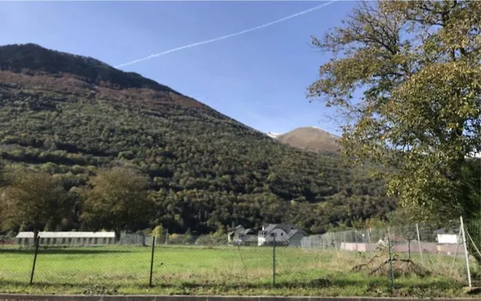 Appartement 2 Avec Jardinet, Piscine Vue Sur La Montagne